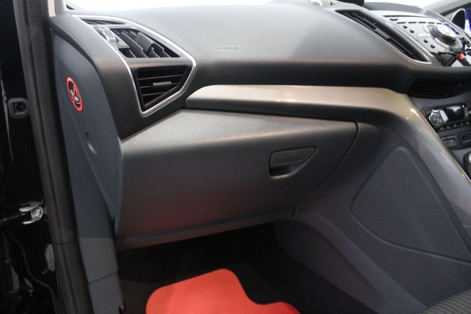 Used Ford C-Max 2015 for sale - 76963423: Photo 29