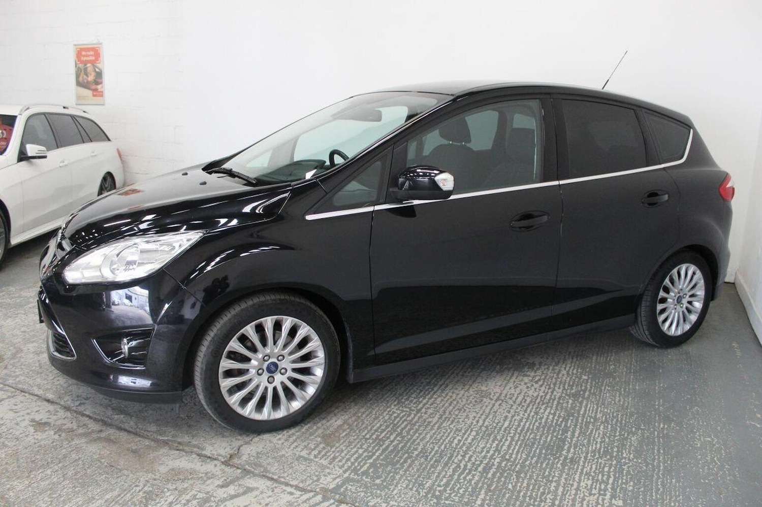 Used Ford C-Max 2015 for sale - 76963423: Photo 5