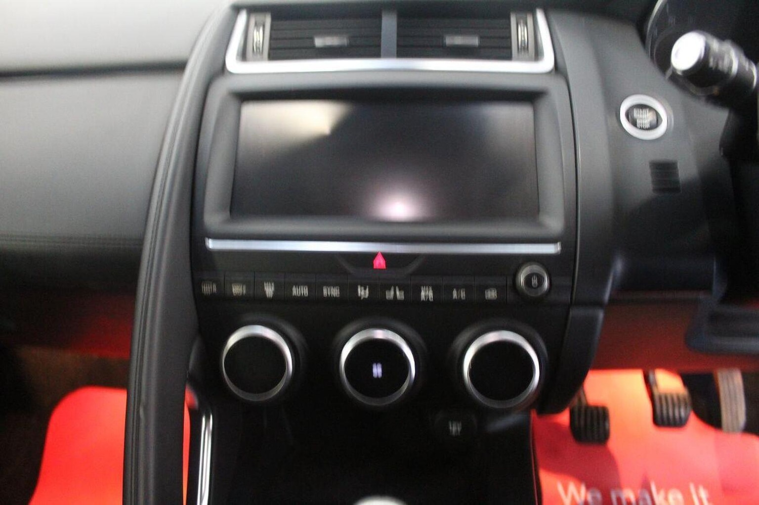 Used Jaguar E-Pace 2019 for sale - 77027923: Photo 34