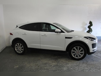 Used Jaguar E-Pace 2019 for sale - 77027923: Photo
