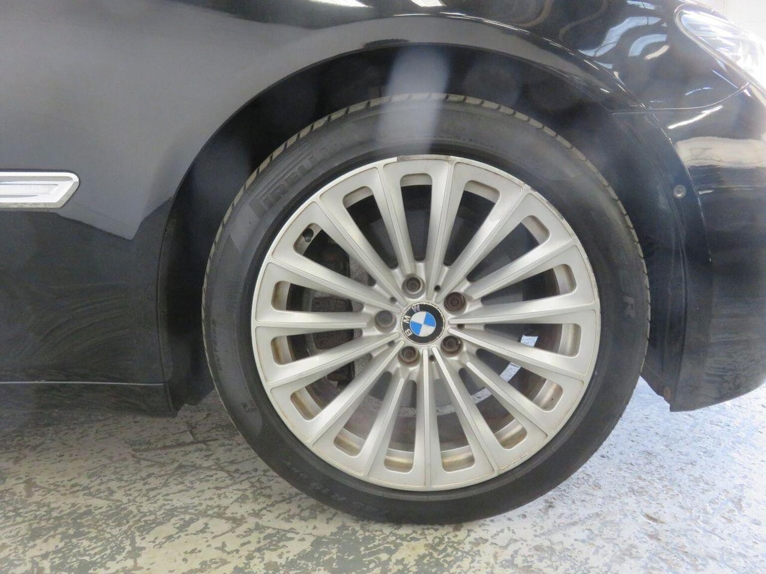 Used BMW 7 Series 2013 for sale - 77938007: Photo 58