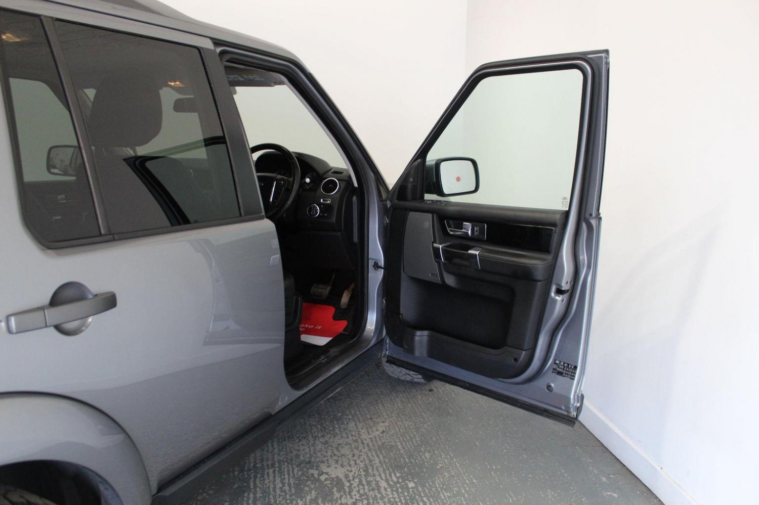 Vehicle 28