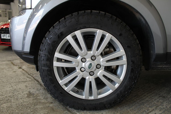 Used Land Rover Discovery 4 2012 for sale - 75517850: Photo 61