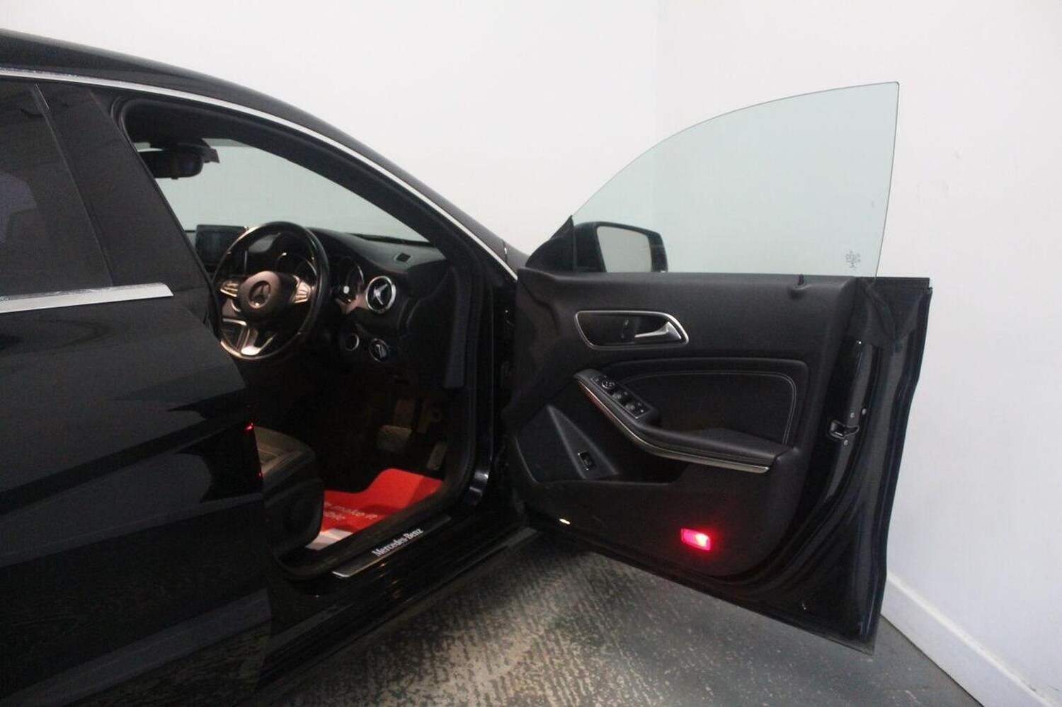 Used Mercedes-Benz CLA 2015 for sale - 77494848: Photo 26