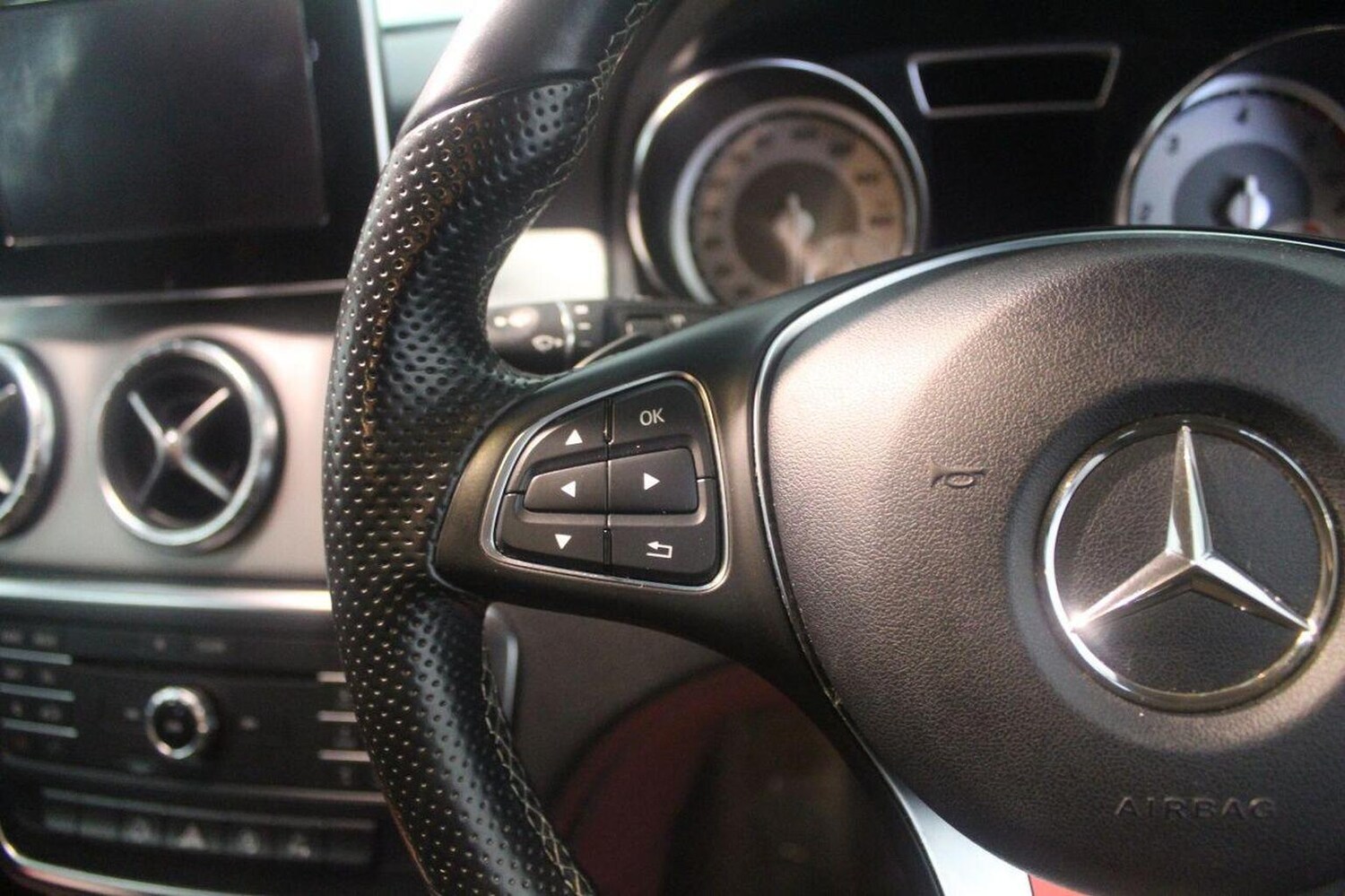 Used Mercedes-Benz CLA 2015 for sale - 77494848: Photo 47