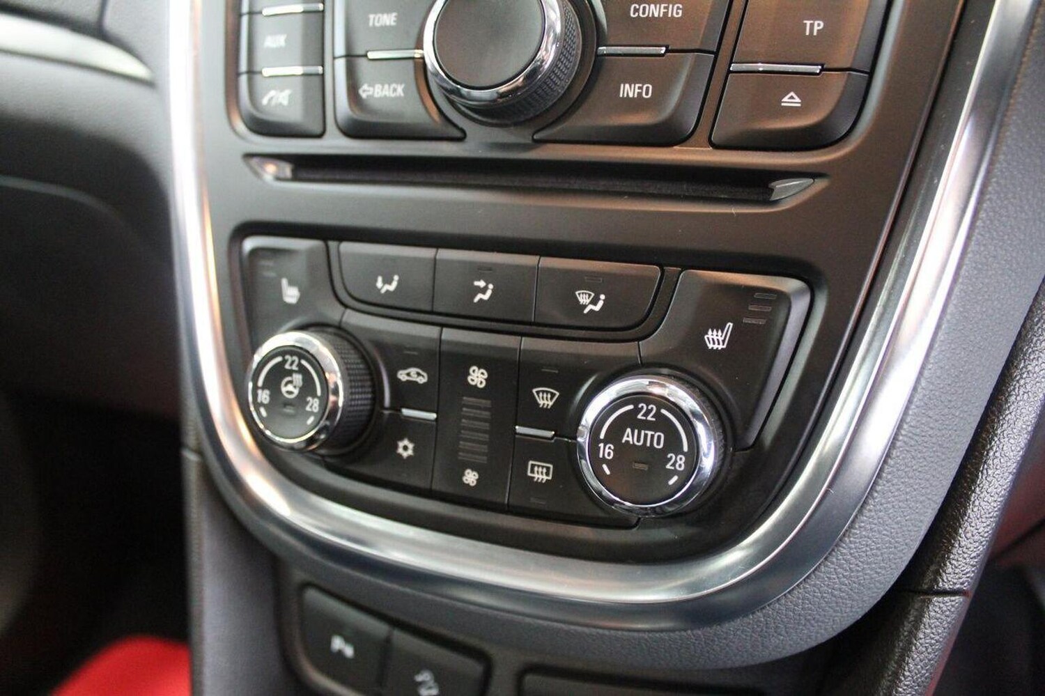 Used Vauxhall Mokka 2015 for sale - 77590103: Photo 39