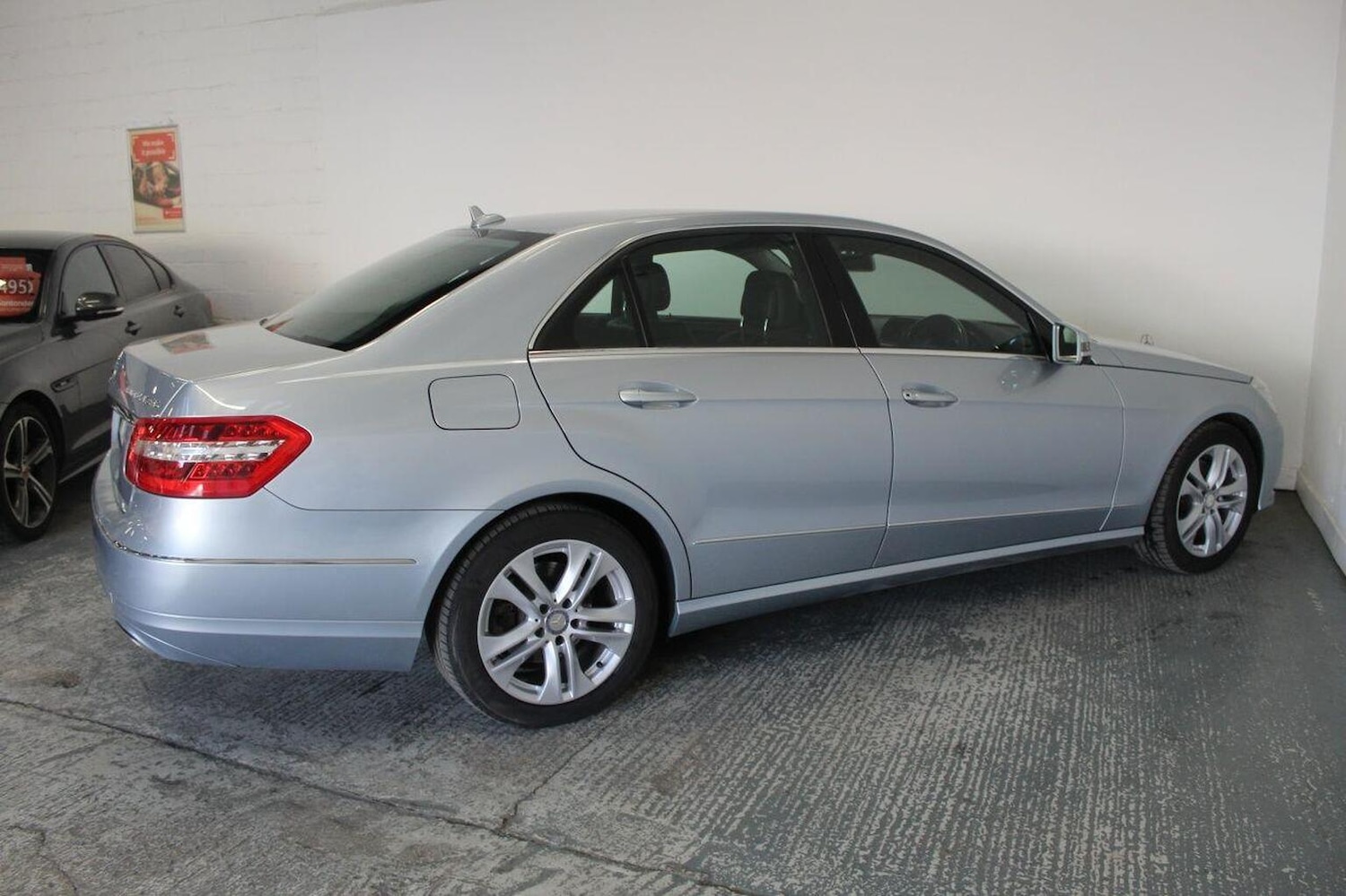 Used Mercedes-Benz E Class 2013 for sale - 76252349: Photo 10