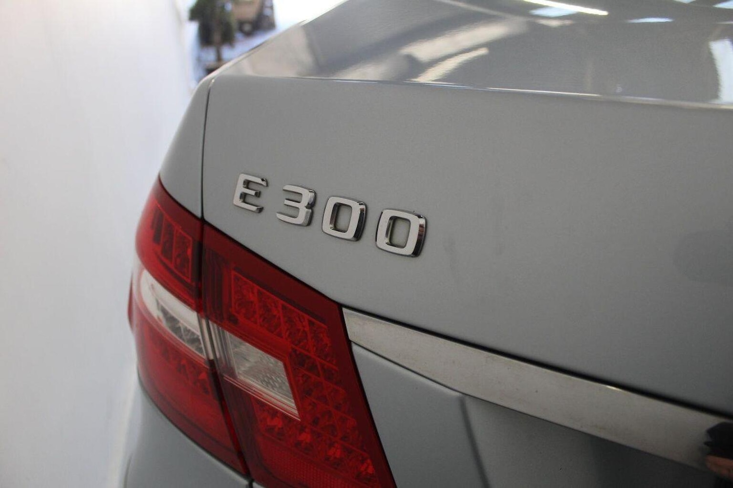 Used Mercedes-Benz E Class 2013 for sale - 76252349: Photo 19