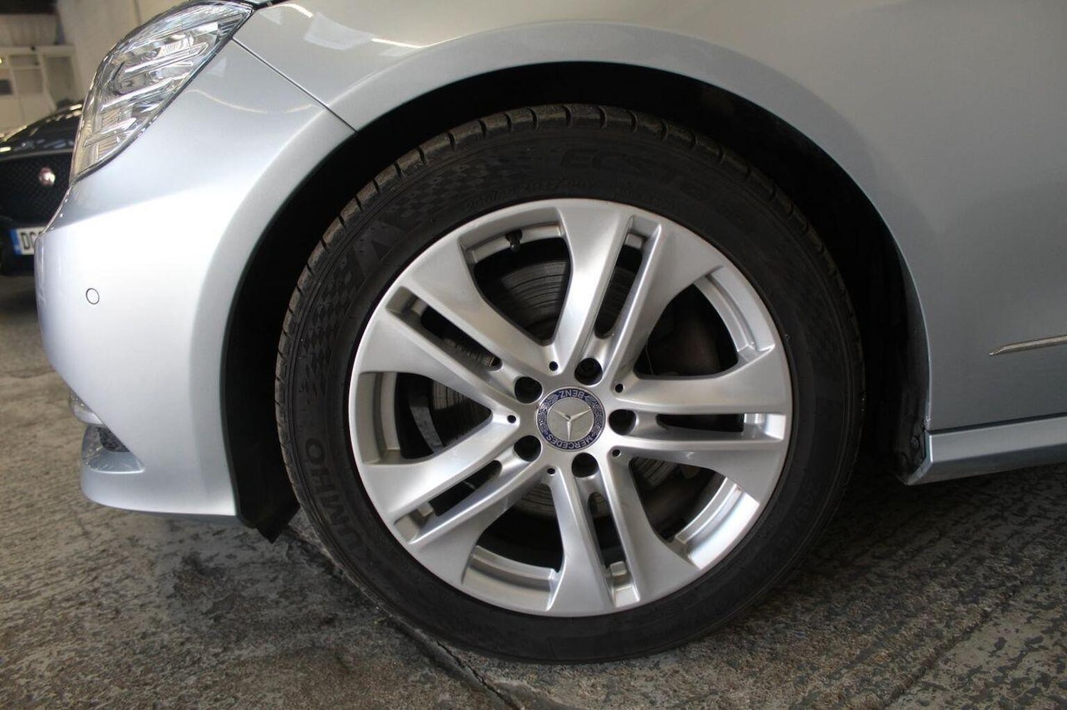 Used Mercedes-Benz E Class 2013 for sale - 76252349: Photo 54