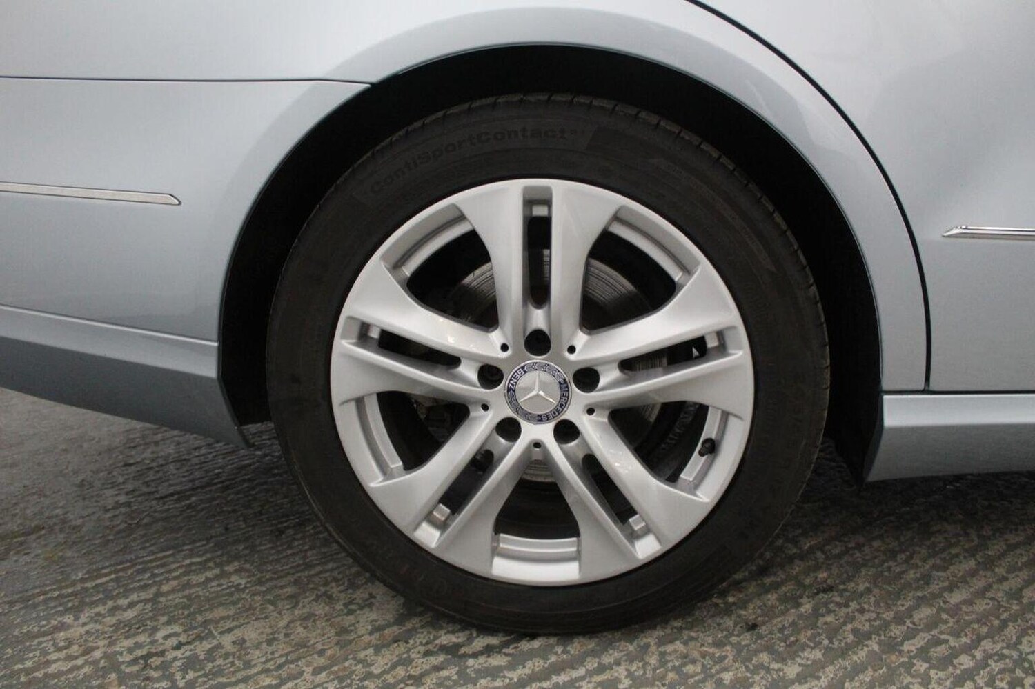 Used Mercedes-Benz E Class 2013 for sale - 76252349: Photo 56