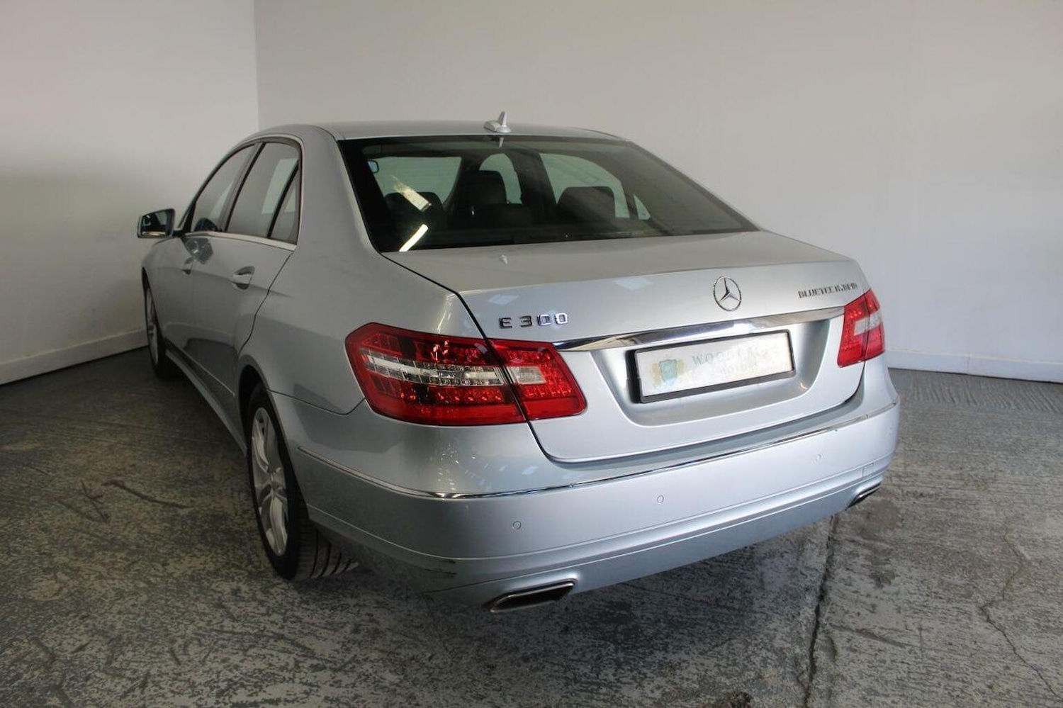 Used Mercedes-Benz E Class 2013 for sale - 76252349: Photo 7
