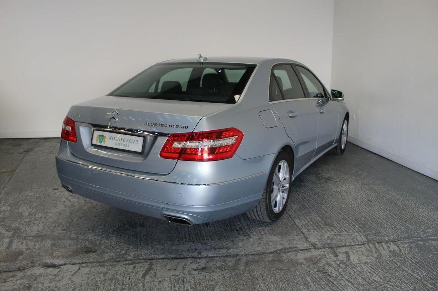 Used Mercedes-Benz E Class 2013 for sale - 76252349: Photo 8
