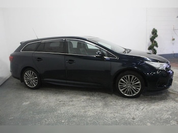 Used Toyota Avensis 2015 for sale - 79558292: Photo