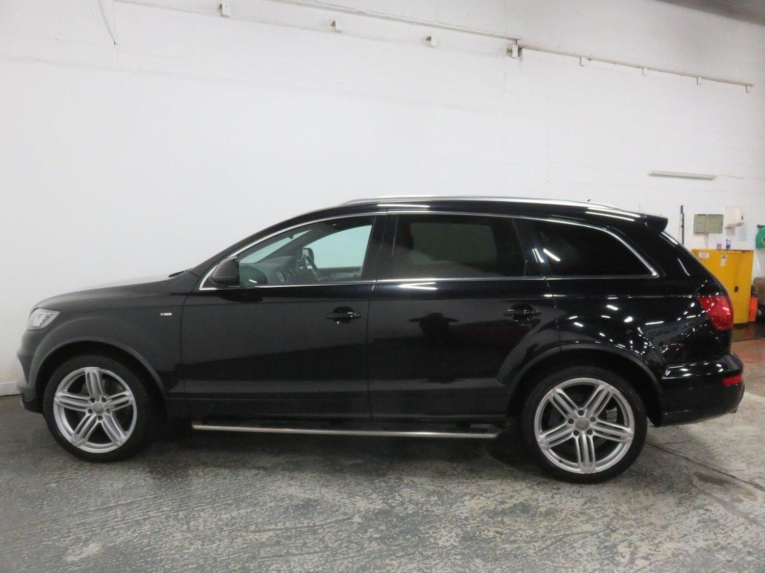 Used Audi Q7 2013 for sale - 76793682: Photo 10