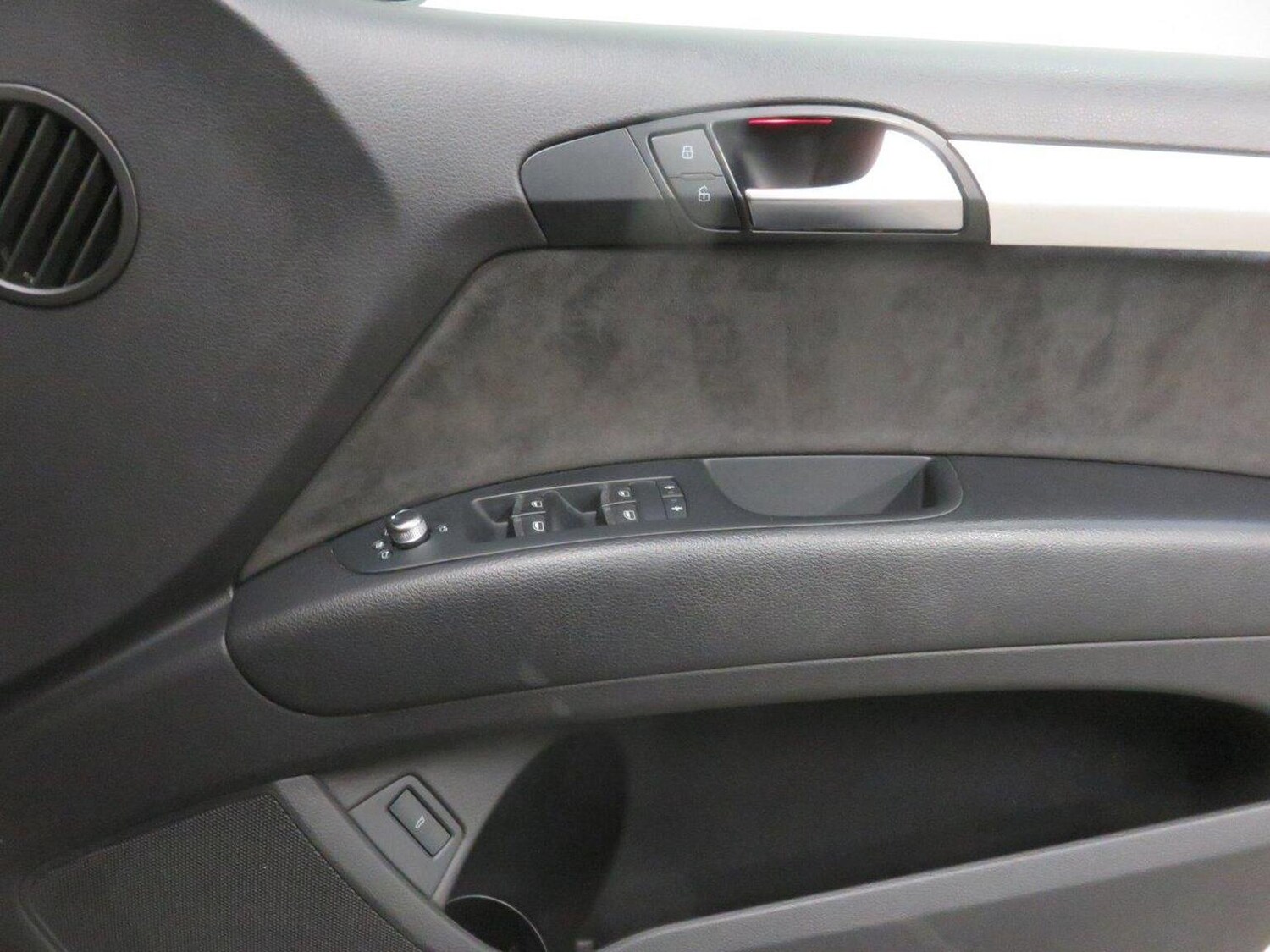 Used Audi Q7 2013 for sale - 76793682: Photo 49