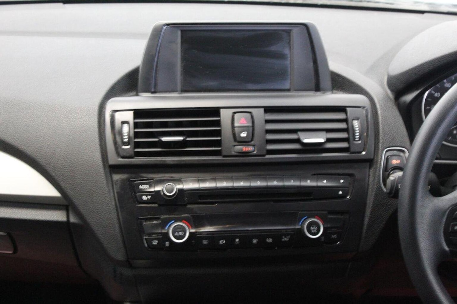 Used BMW 1 Series 2014 for sale - 77937976: Photo 32