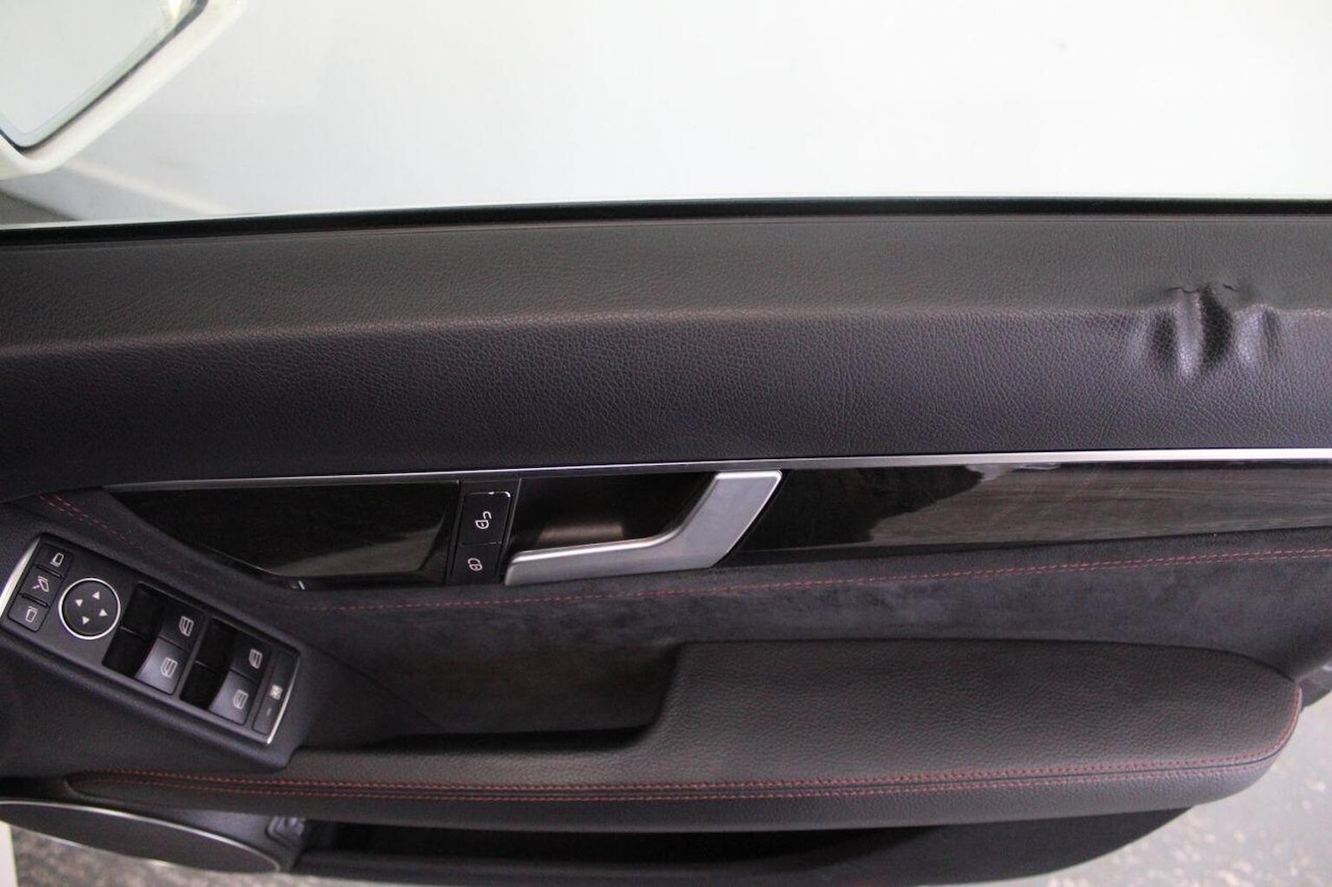 Used Mercedes-Benz C Class 2012 for sale - 76358158: Photo 49