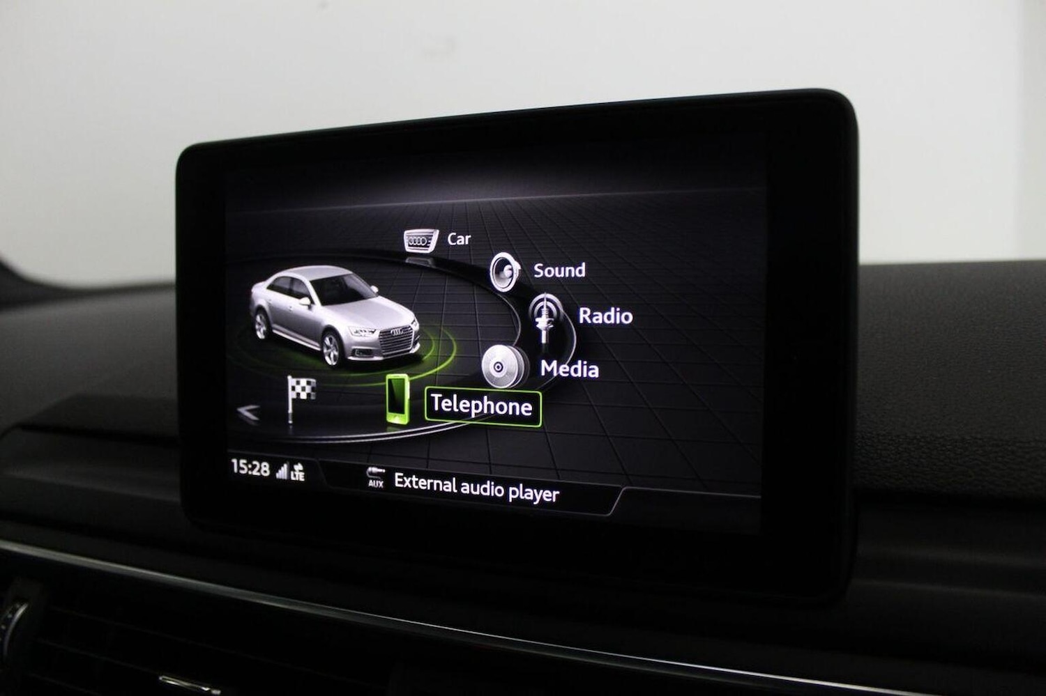 Used Audi A4 2016 for sale - 77937954: Photo 40