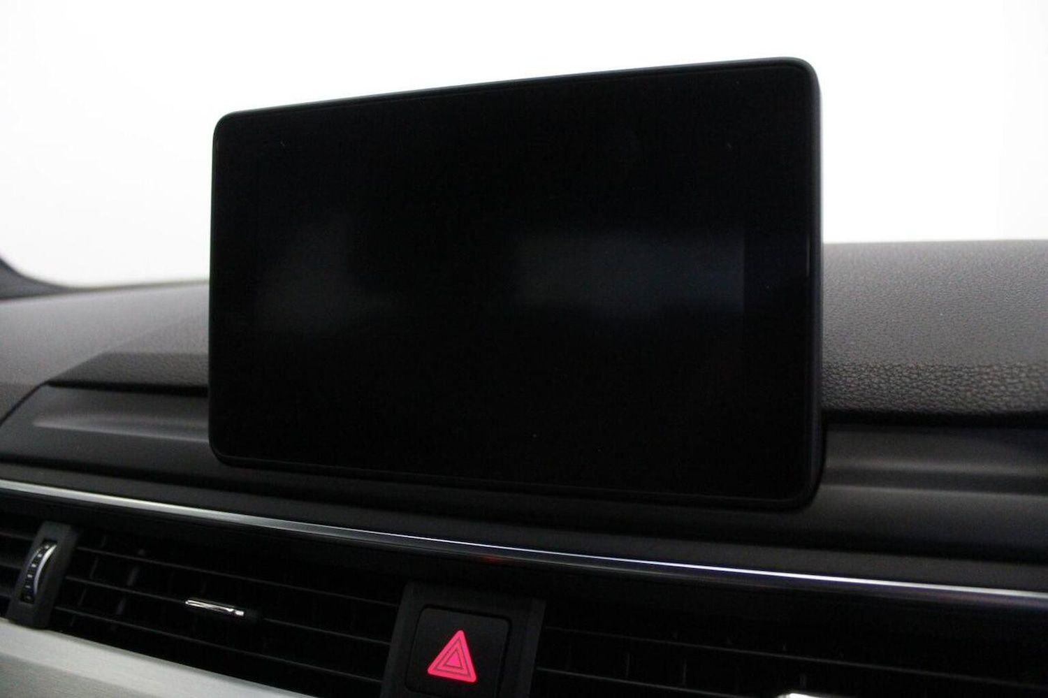 Used Audi A4 2016 for sale - 77937954: Photo 41