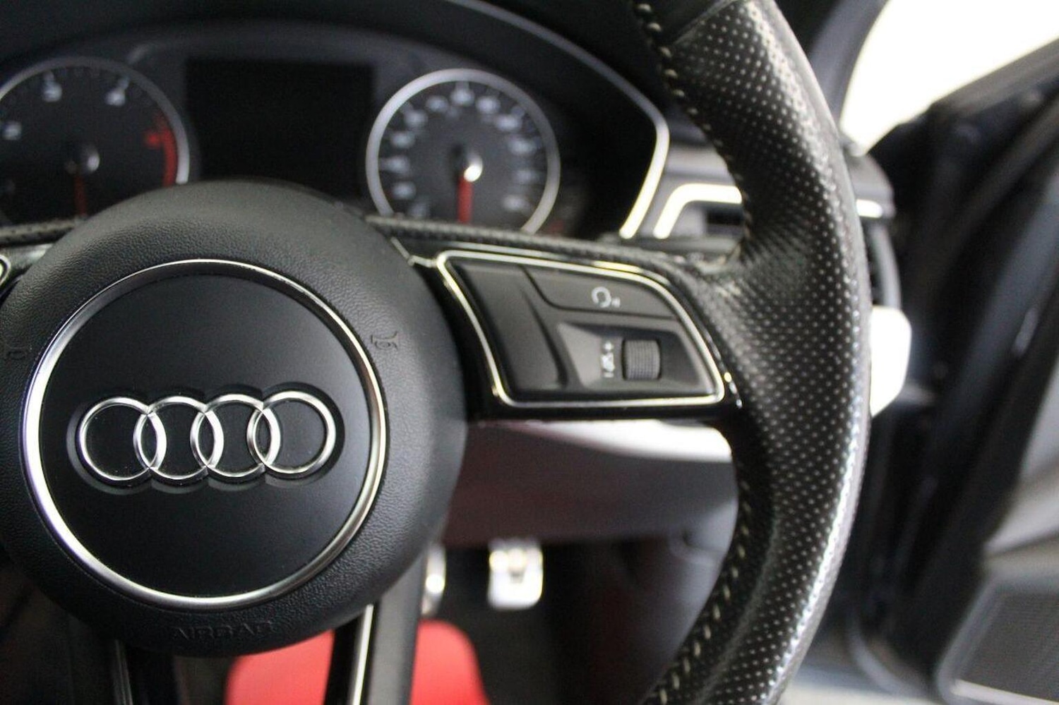 Used Audi A4 2016 for sale - 77937954: Photo 49