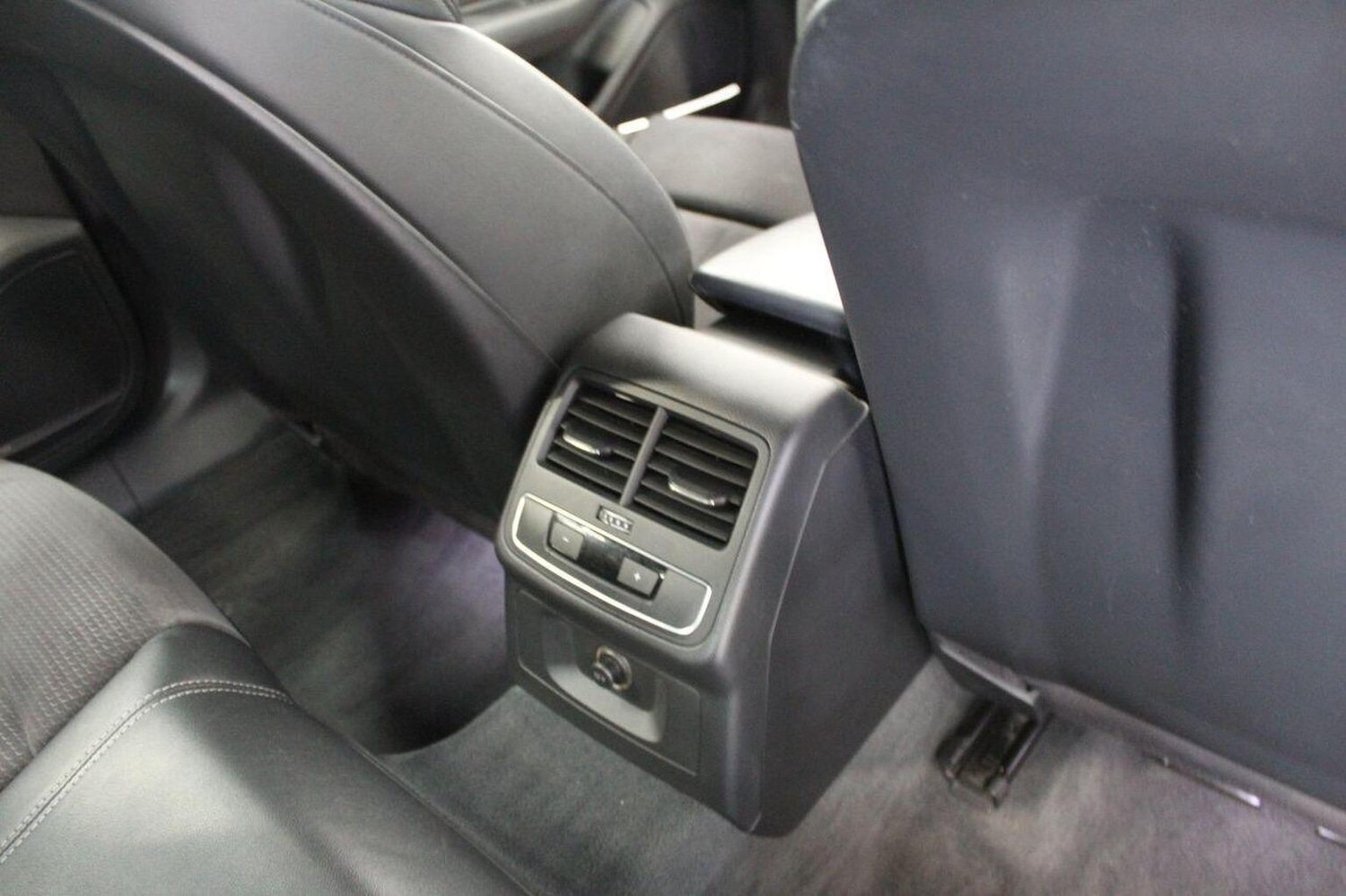 Used Audi A4 2016 for sale - 77937954: Photo 57