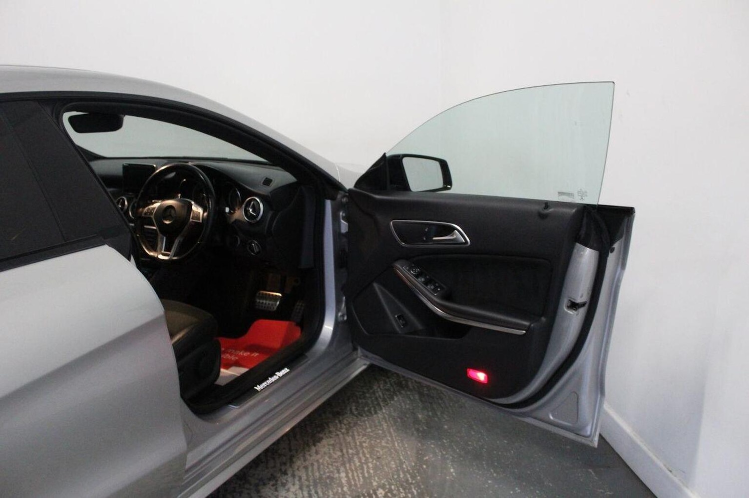Used Mercedes-Benz CLA 2014 for sale - 77937781: Photo 24
