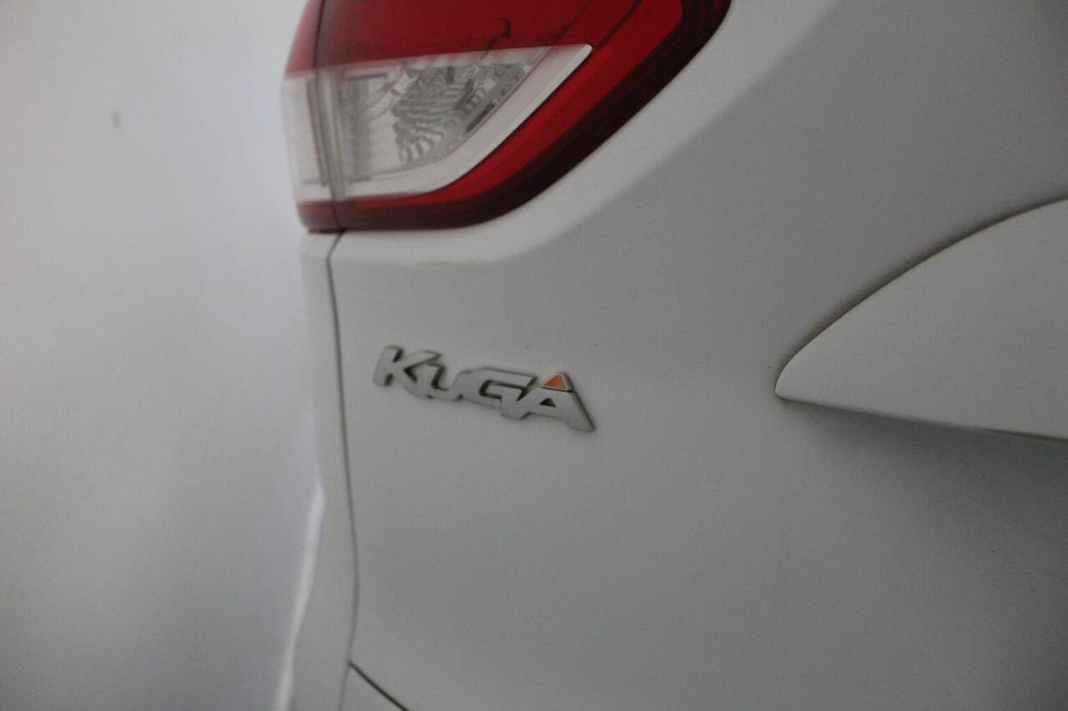 Used Ford Kuga 2015 for sale - 76863846: Photo 18