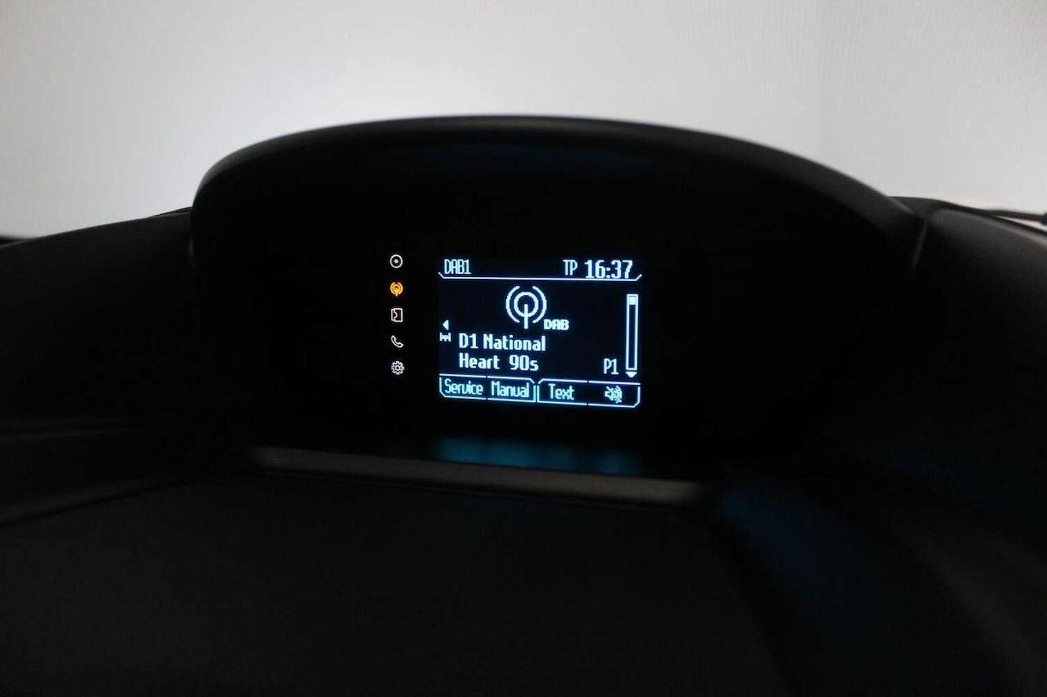 Used Ford Kuga 2015 for sale - 76863846: Photo 33