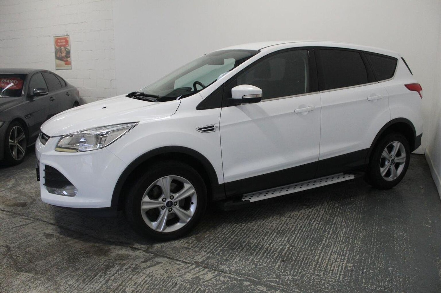 Used Ford Kuga 2015 for sale - 76863846: Photo 4