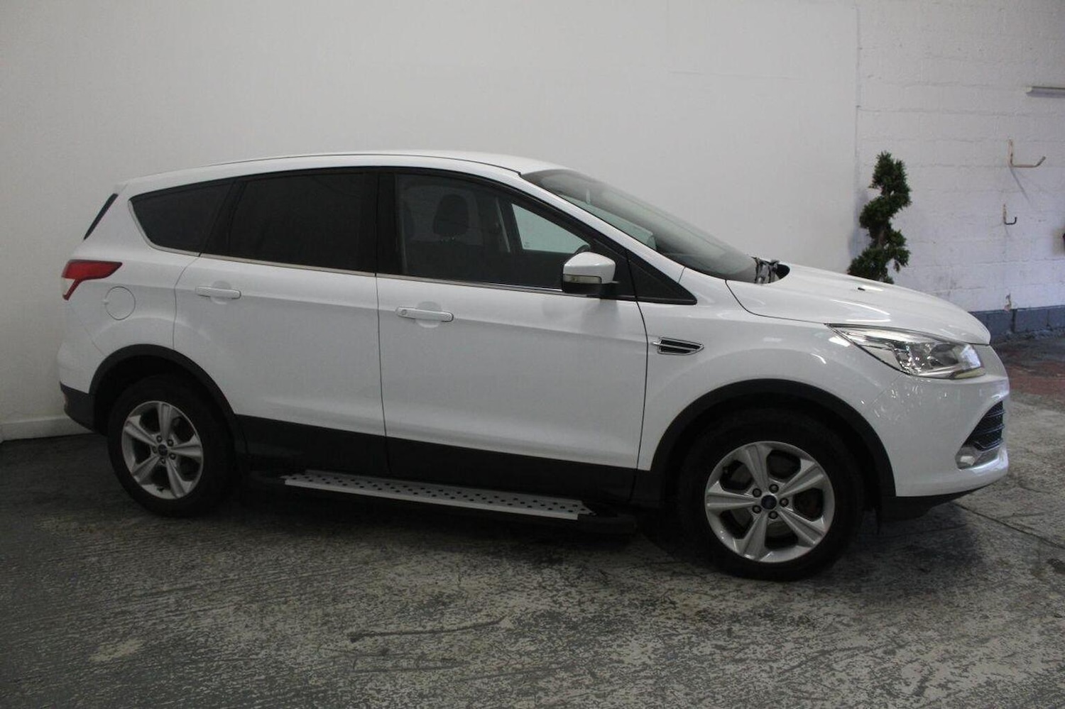 Used Ford Kuga 2015 for sale - 76863846: Photo 5
