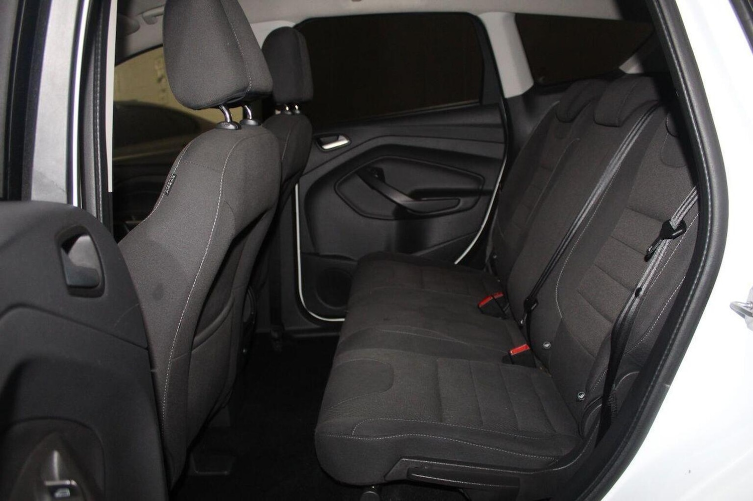 Used Ford Kuga 2015 for sale - 76863846: Photo 53