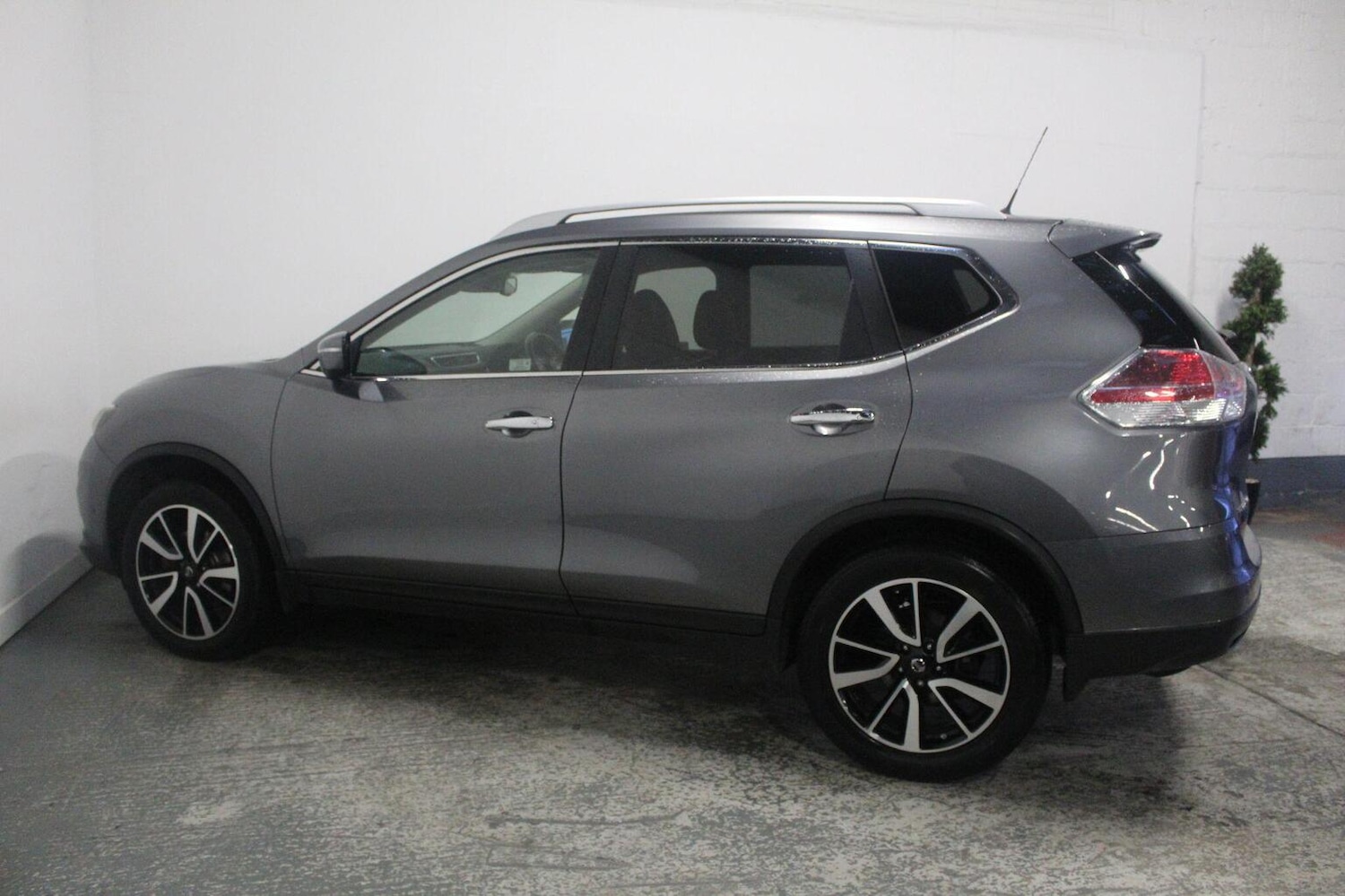 Used Nissan X-Trail 2015 for sale - 77937812: Photo 10