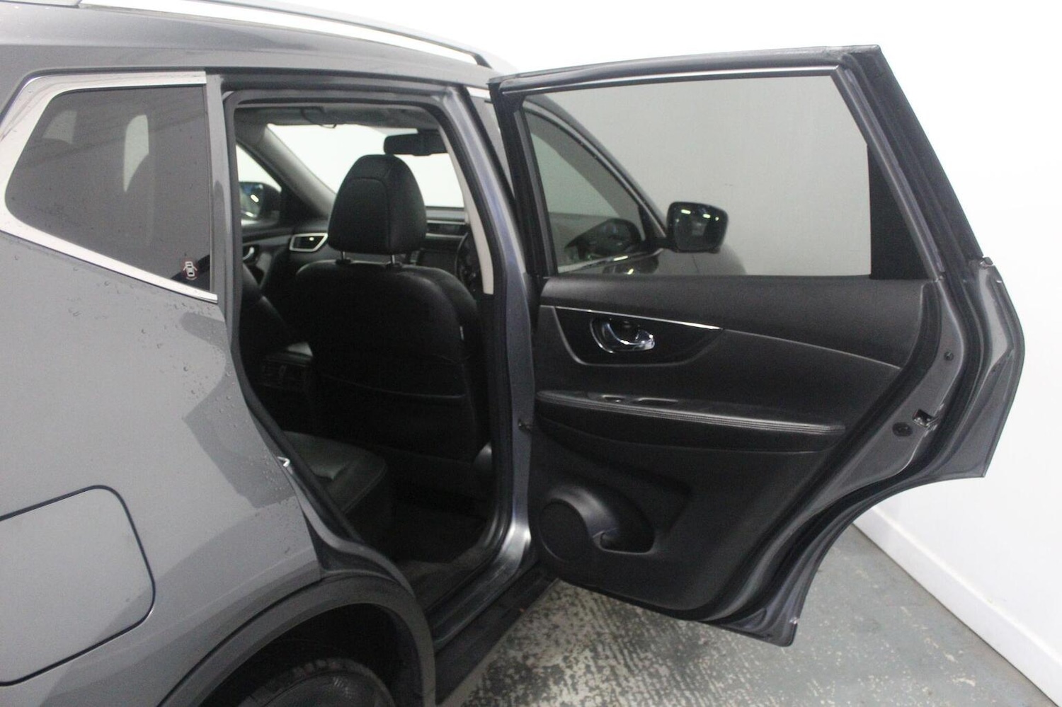 Used Nissan X-Trail 2015 for sale - 77937812: Photo 26