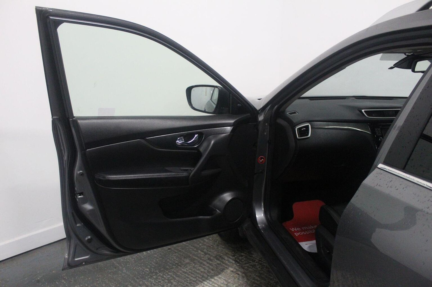 Used Nissan X-Trail 2015 for sale - 77937812: Photo 27