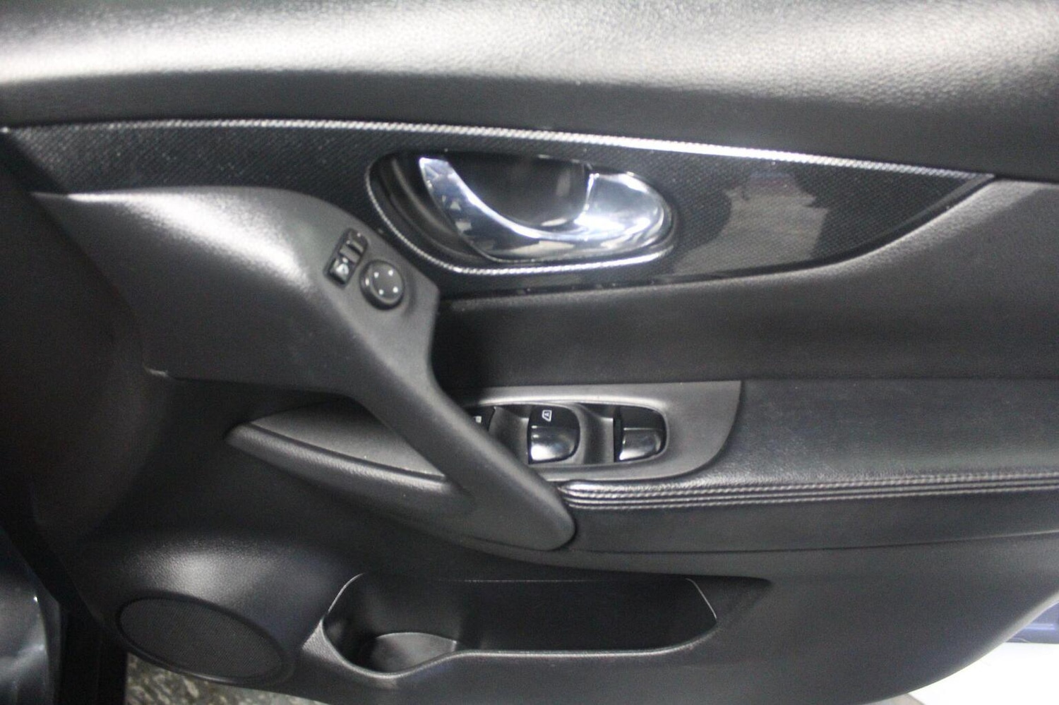 Used Nissan X-Trail 2015 for sale - 77937812: Photo 50