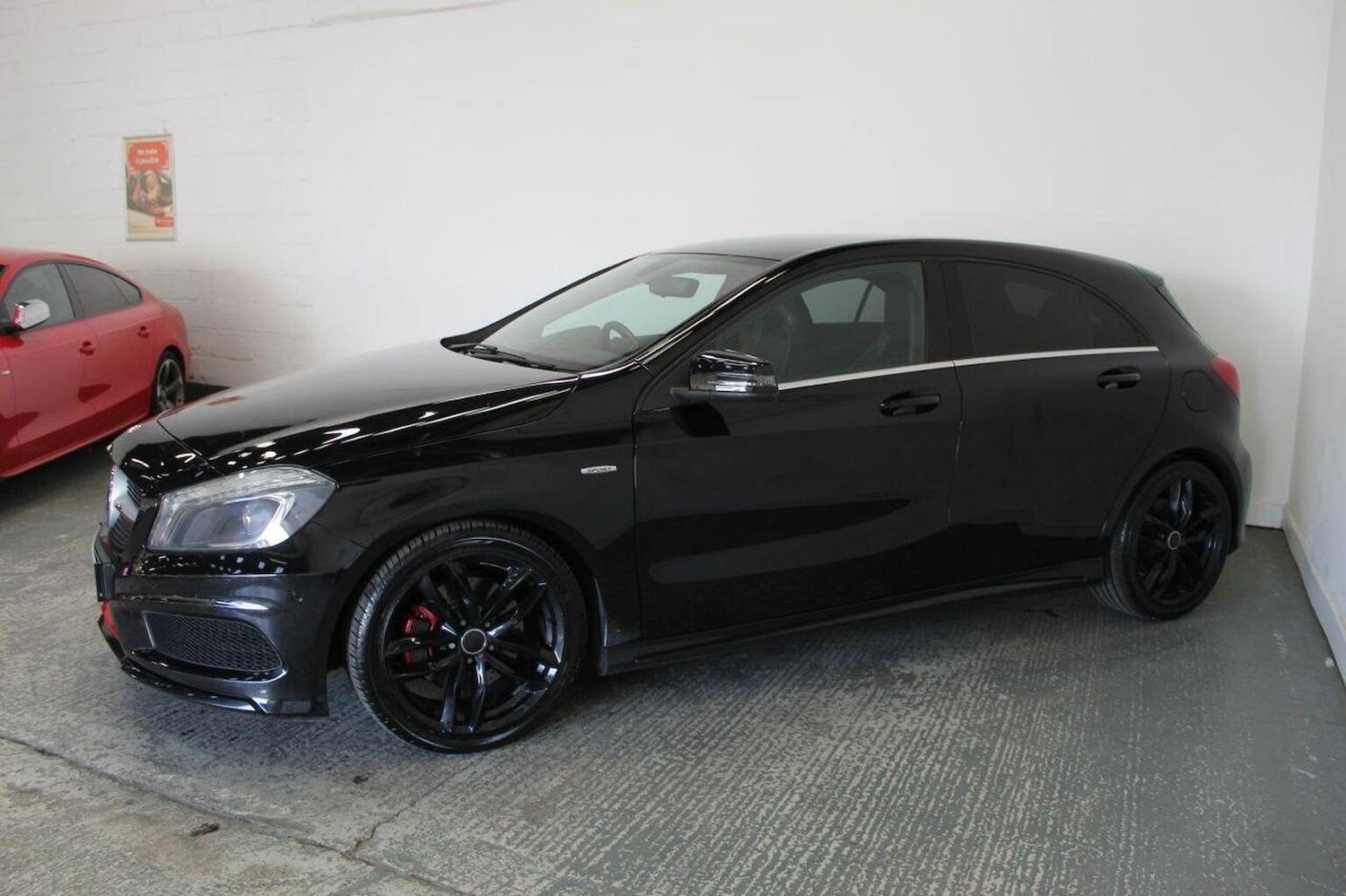 Used Mercedes-Benz A-Class 2013 for sale - 77453361: Photo 5