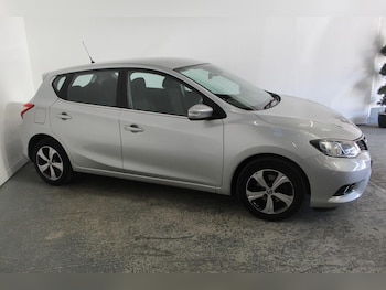 Used Nissan Pulsar 2016 for sale - 79558174: Photo