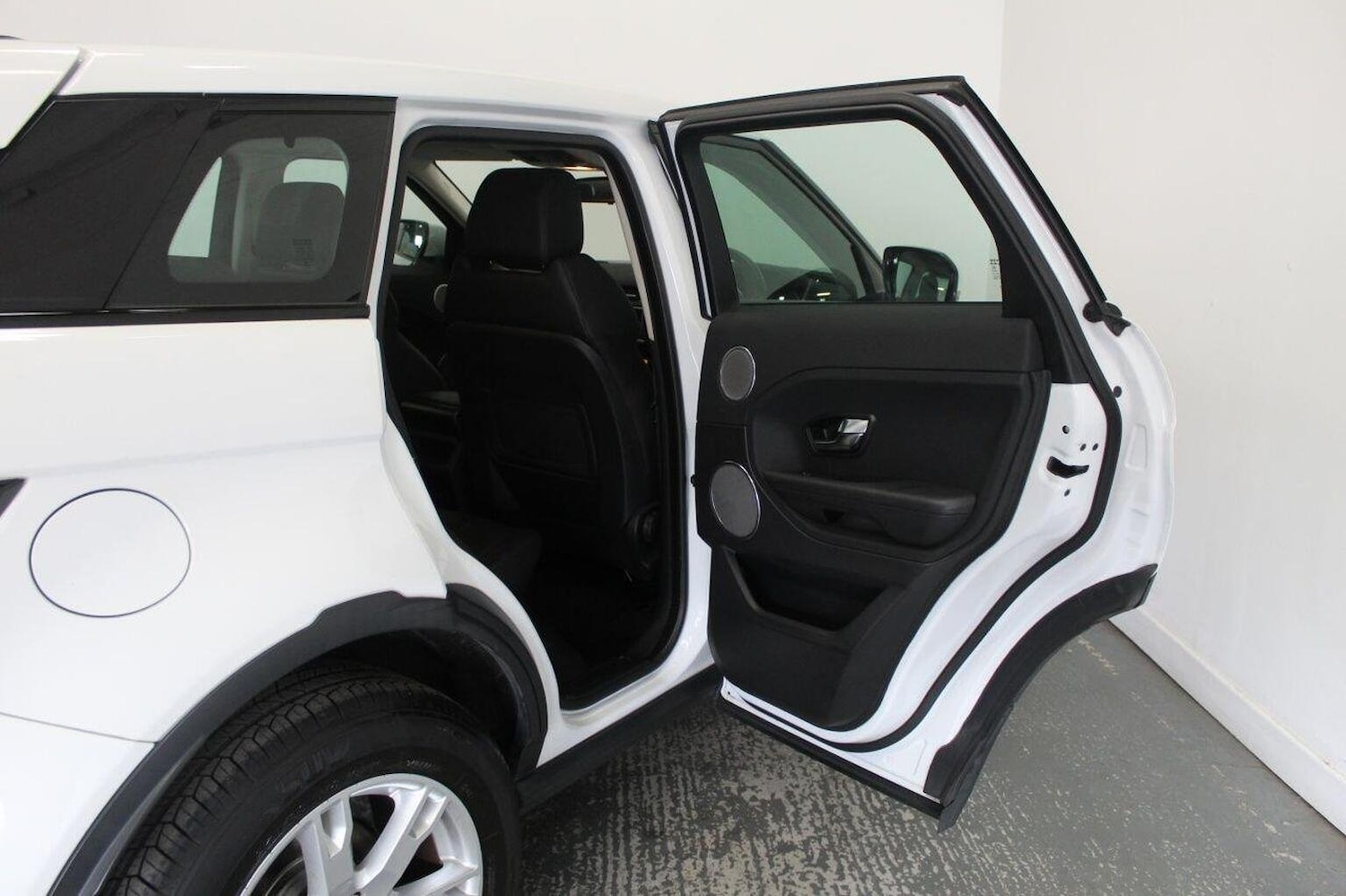 Vehicle 25