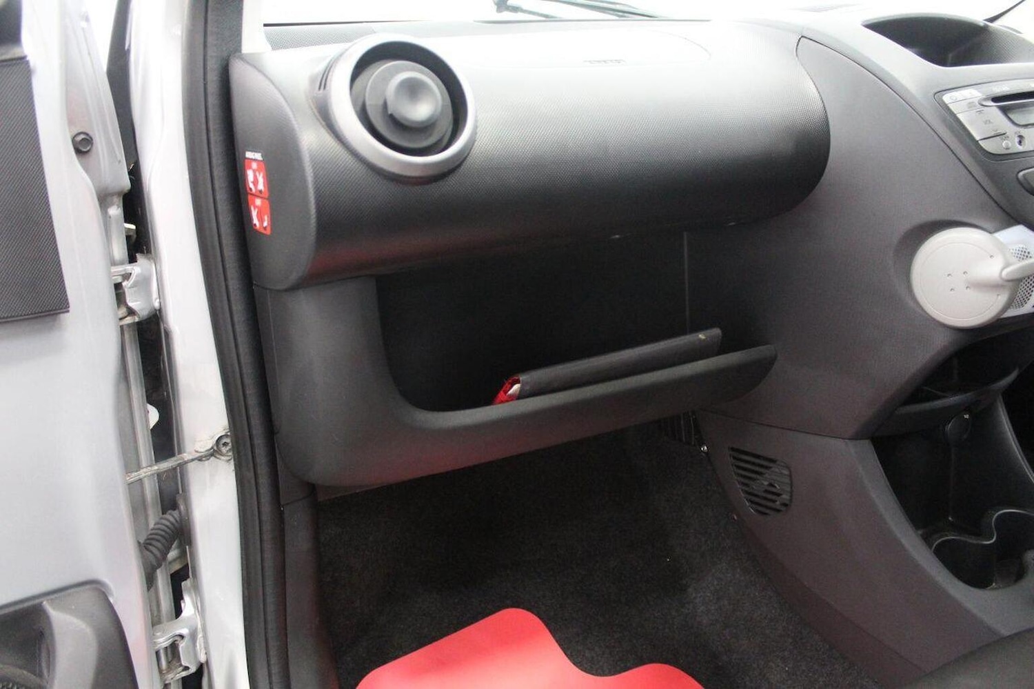 Used Citroen C1 2014 for sale - 76924382: Photo 27