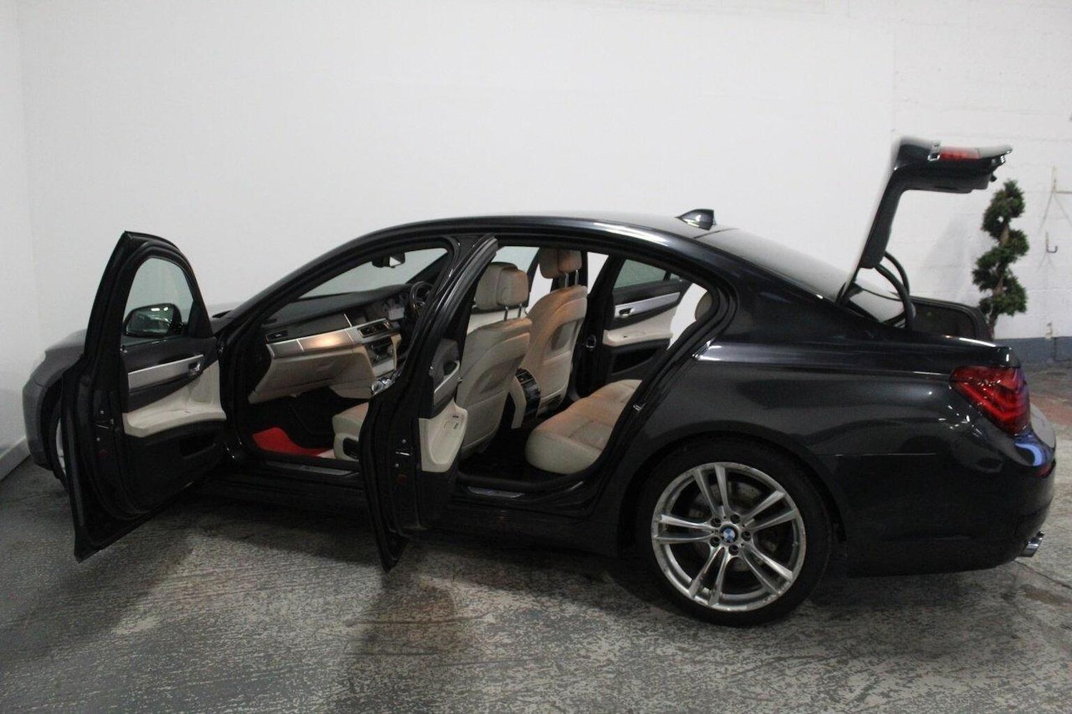 Used BMW 7 Series 2013 for sale - 76793699: Photo 20