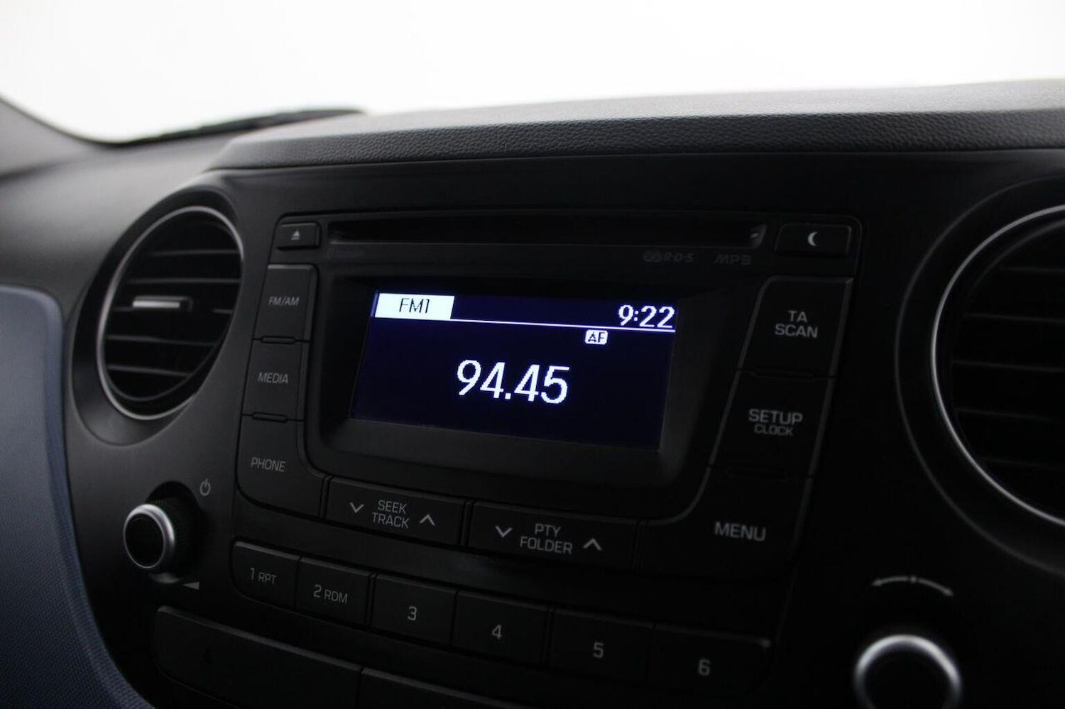 Used Hyundai i10 2014 for sale - 76793837: Photo 33