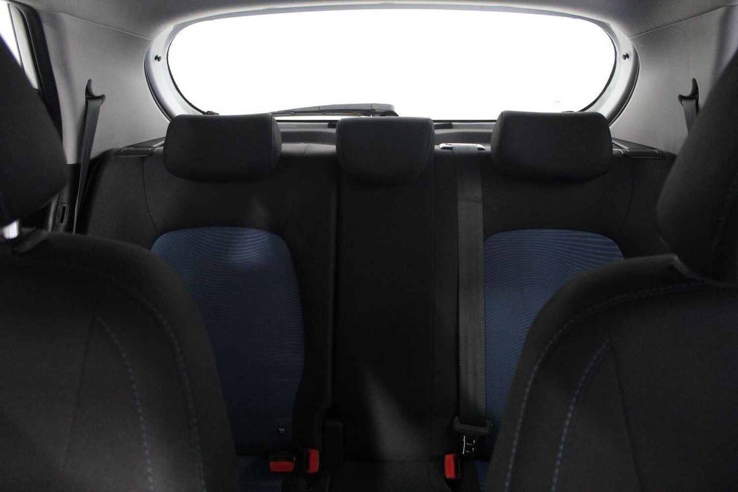 Used Hyundai i10 2014 for sale - 76793837: Photo 47