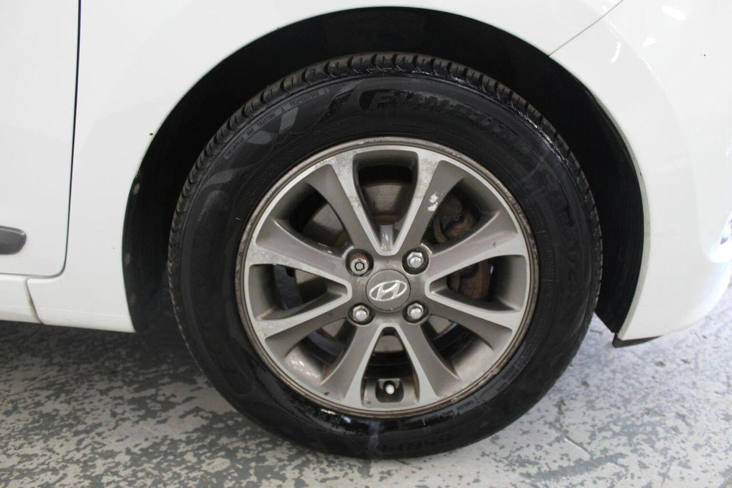 Used Hyundai i10 2014 for sale - 76793837: Photo 50