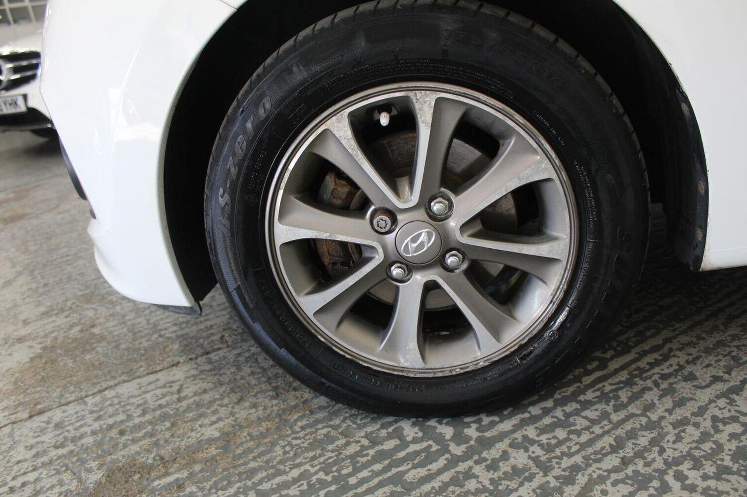 Used Hyundai i10 2014 for sale - 76793837: Photo 51