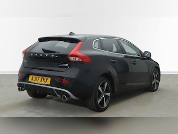 Used Volvo V40 2017 for sale - 78558859: Photo