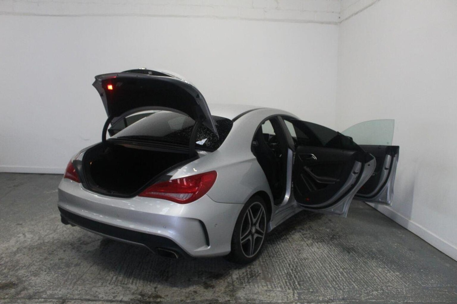 Used Mercedes-Benz CLA 2015 for sale - 77632456: Photo 22