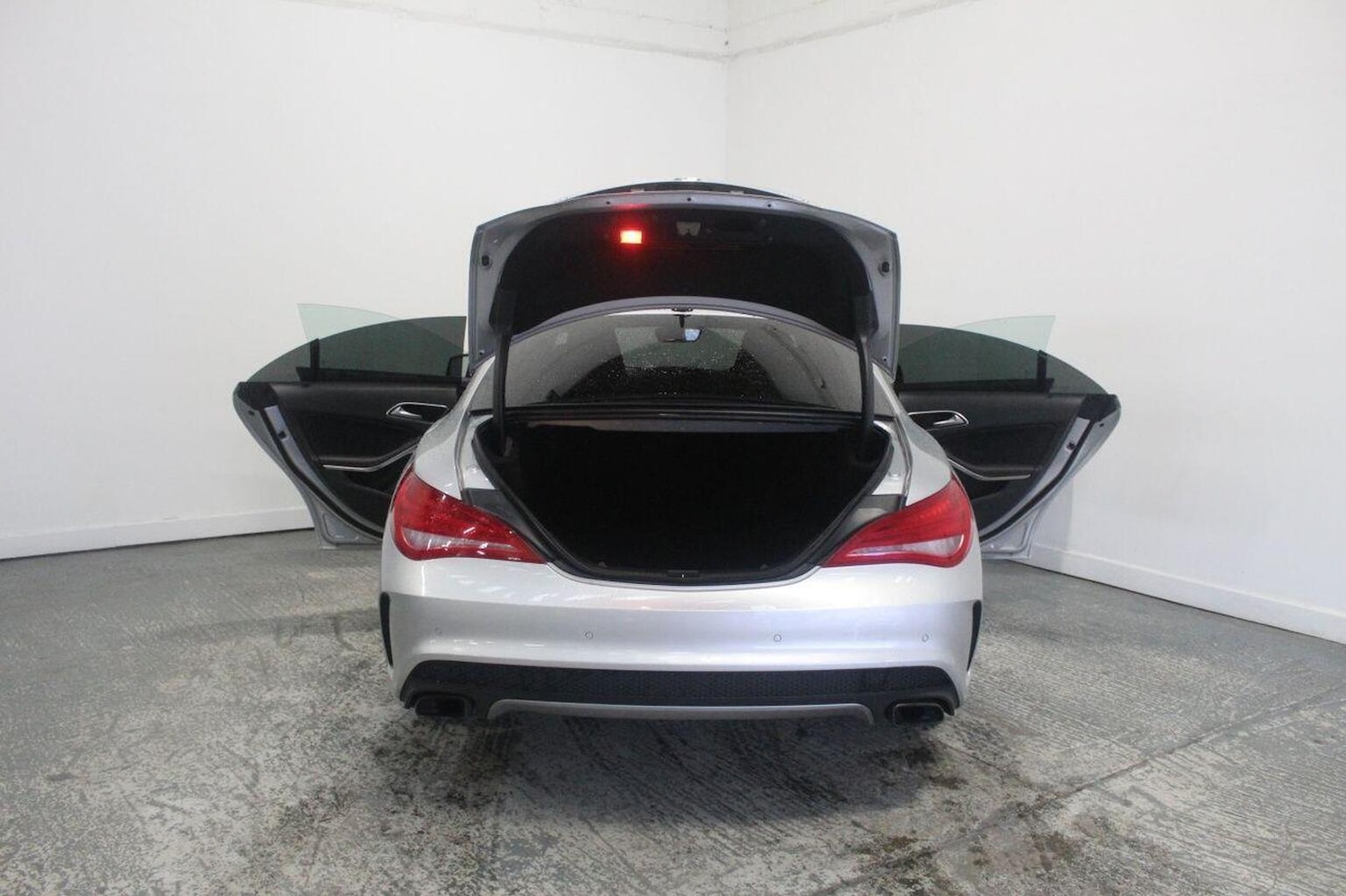 Used Mercedes-Benz CLA 2015 for sale - 77632456: Photo 23