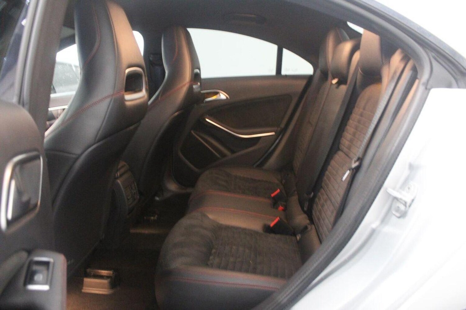 Used Mercedes-Benz CLA 2015 for sale - 77632456: Photo 53