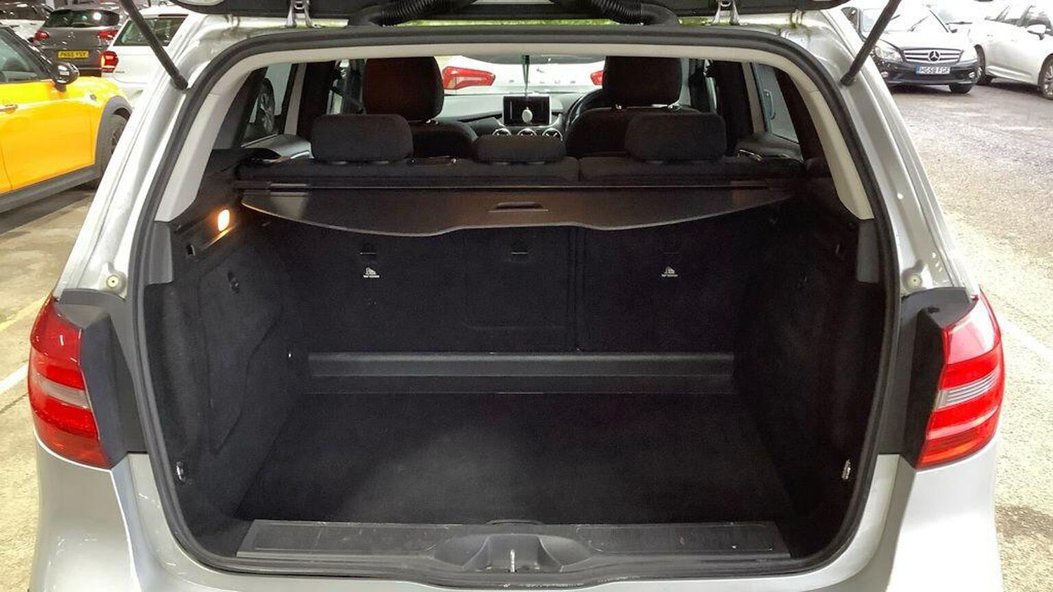 Used Mercedes-Benz B Class 2014 for sale - 77938072: Photo 10