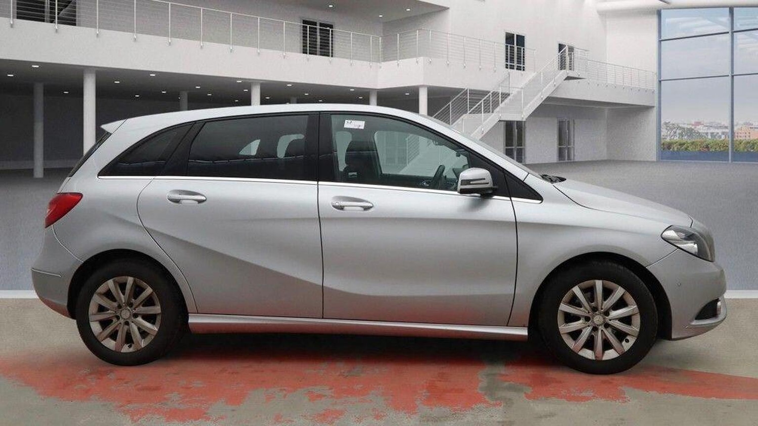 Used Mercedes-Benz B Class 2014 for sale - 77938072: Photo 7